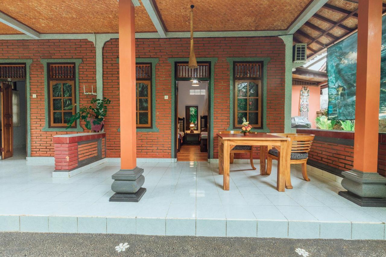 Suastika Lodge Ubud Kültér fotó