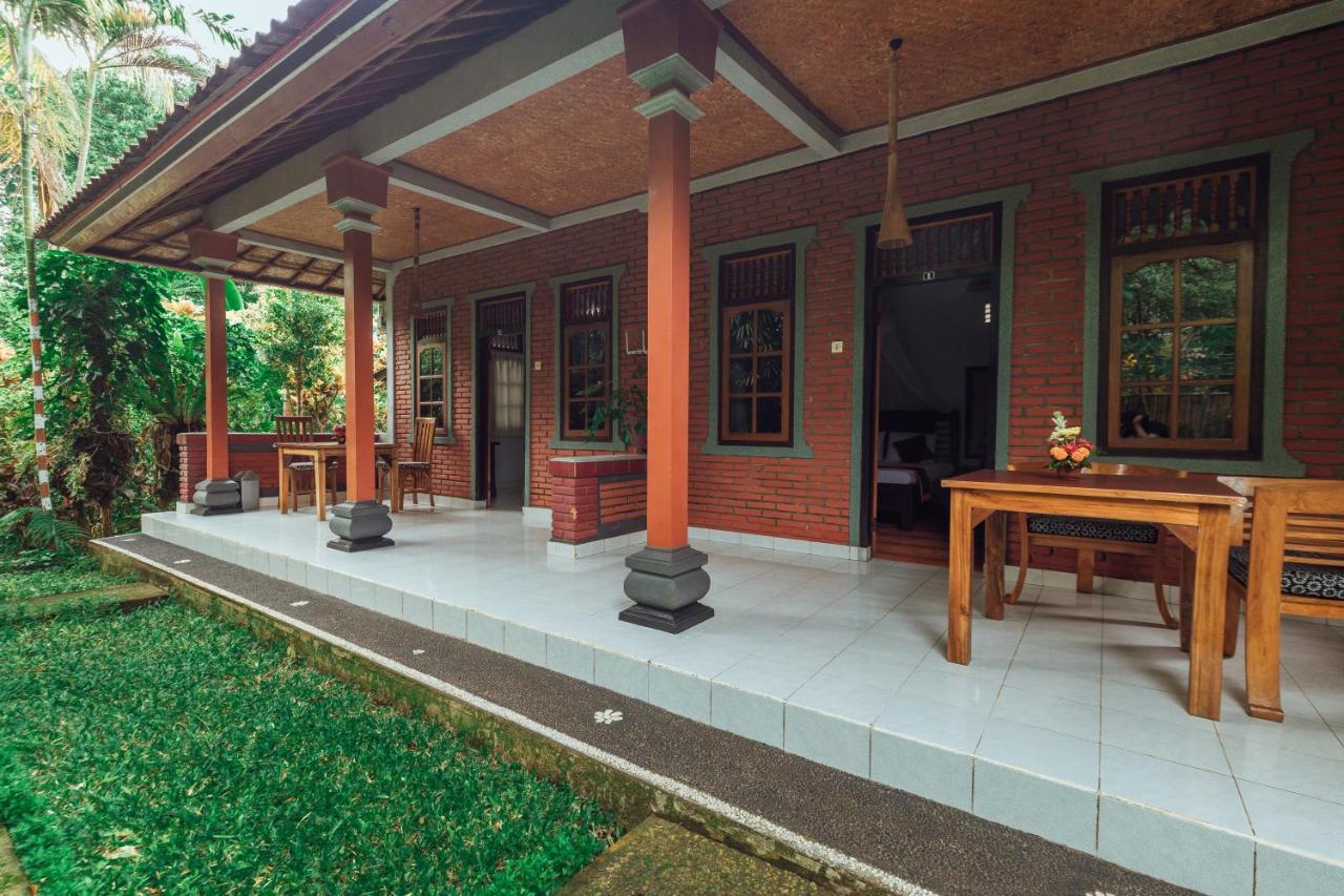 Suastika Lodge Ubud Kültér fotó