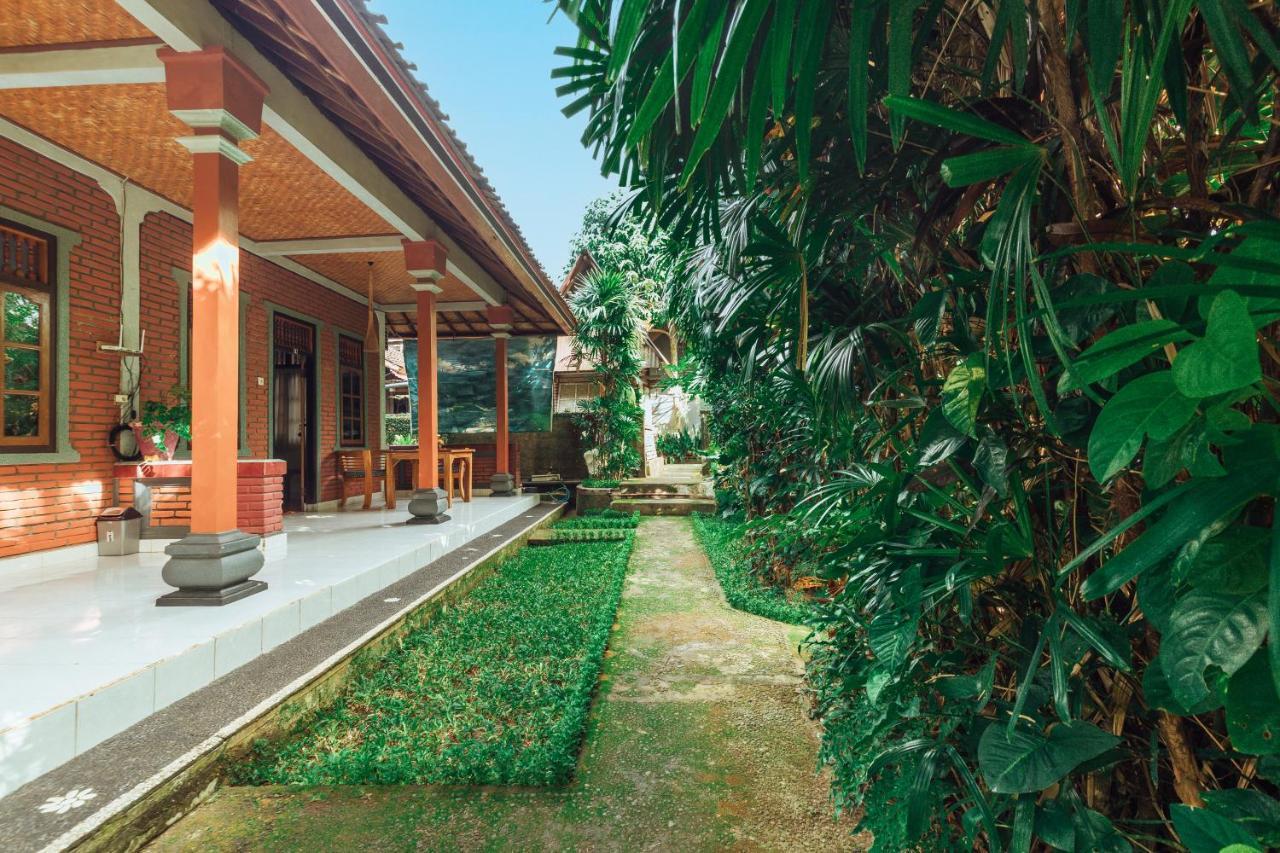Suastika Lodge Ubud Kültér fotó